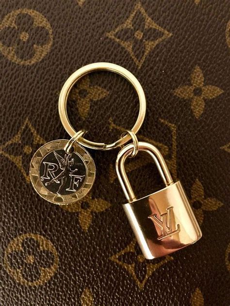 key ring louis vuitton|authentic louis vuitton keychain.